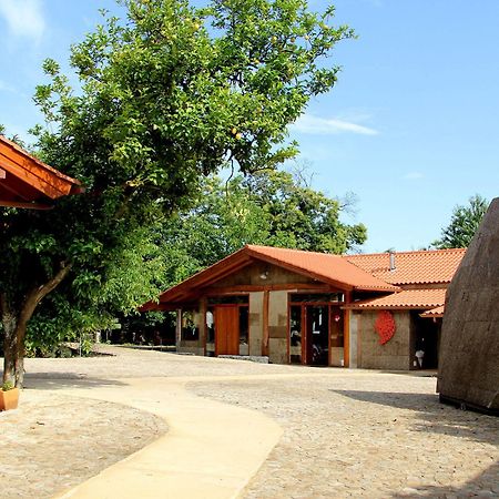 Laranjalimao Hotel Freixo  Exterior photo